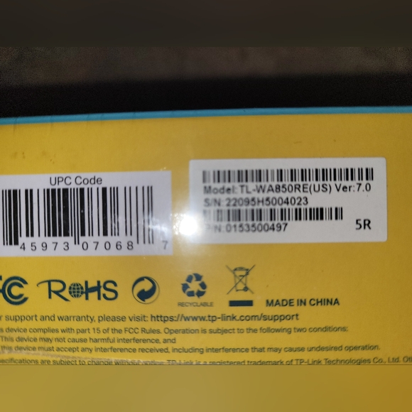 NWT TP Link Wi-Fi Range Extender - Picture 9 of 9